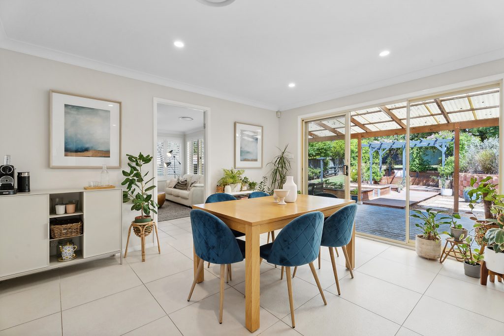 7 Grovewood Place, Castle Hill NSW 2154 - photo 5