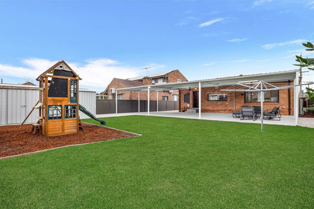 29 Irrigation Road, South Wentworthville NSW 2145 - photo 8