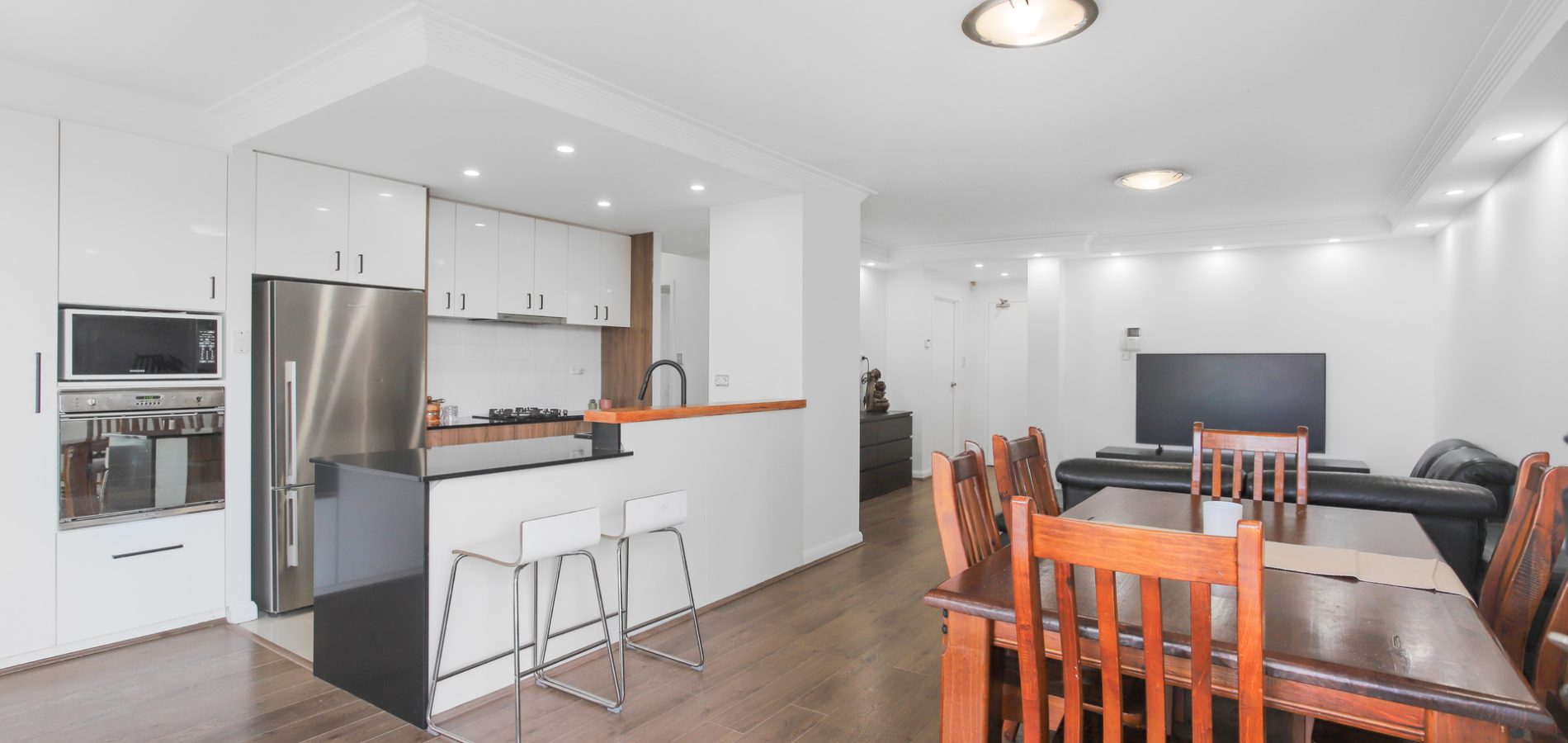 703/91C Bridge Road, Westmead NSW 2145 - photo 3