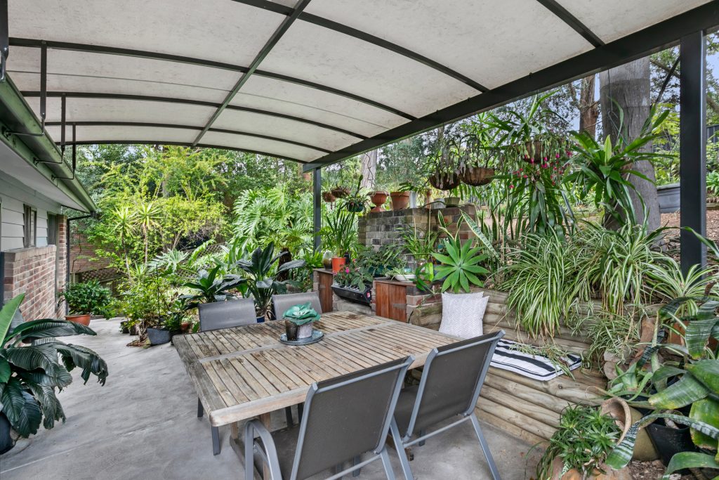 21 Timothy Avenue, Castle Hill NSW 2154 - photo 13