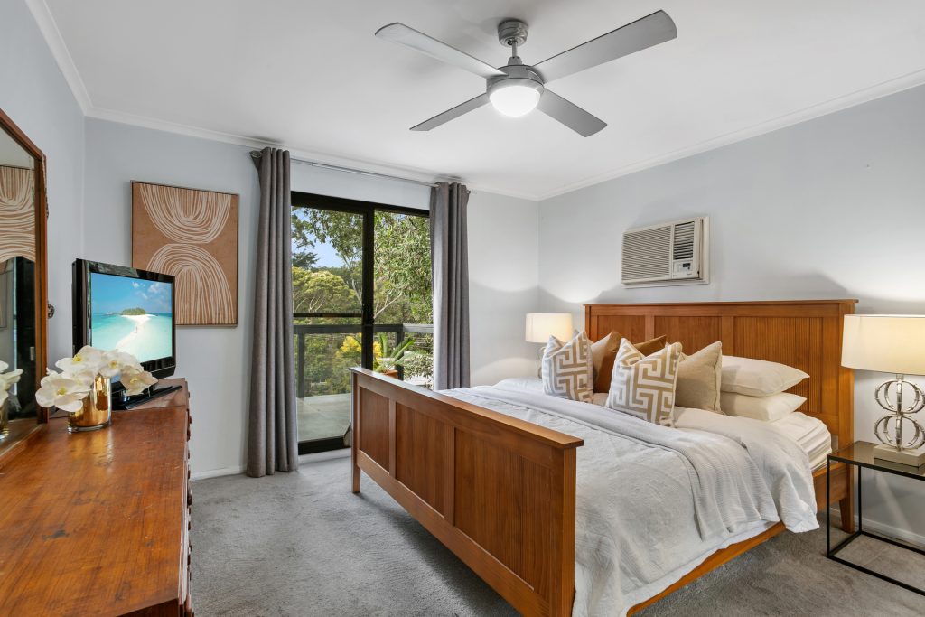 21 Timothy Avenue, Castle Hill NSW 2154 - photo 5