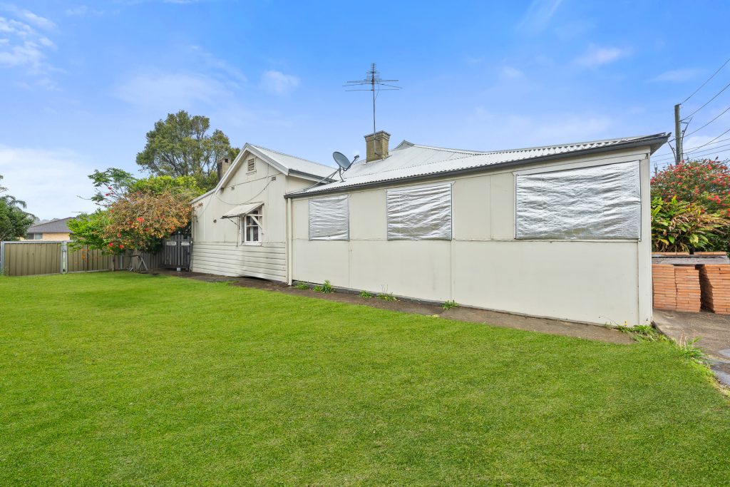 4 Frederick Street, Blacktown NSW 2148 - photo 8
