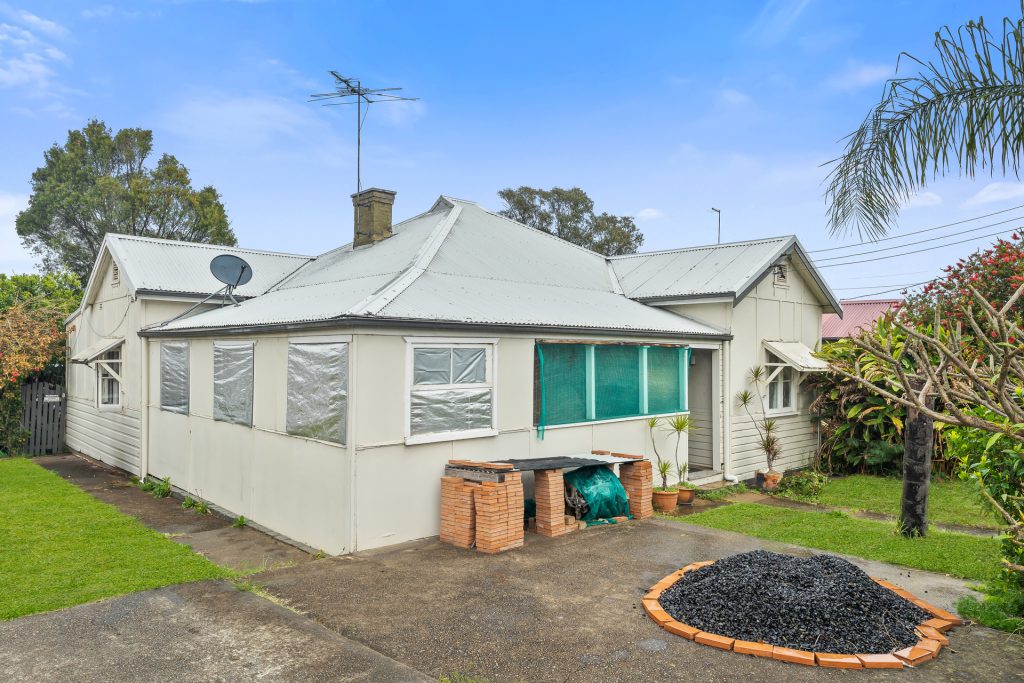 4 Frederick Street, Blacktown NSW 2148 - photo 9