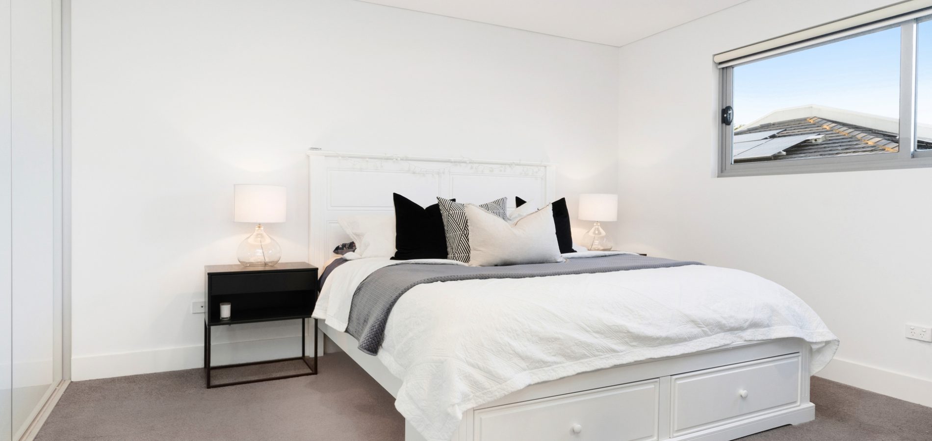 3/10 Cecil Avenue, Castle Hill NSW 2154 - photo 6