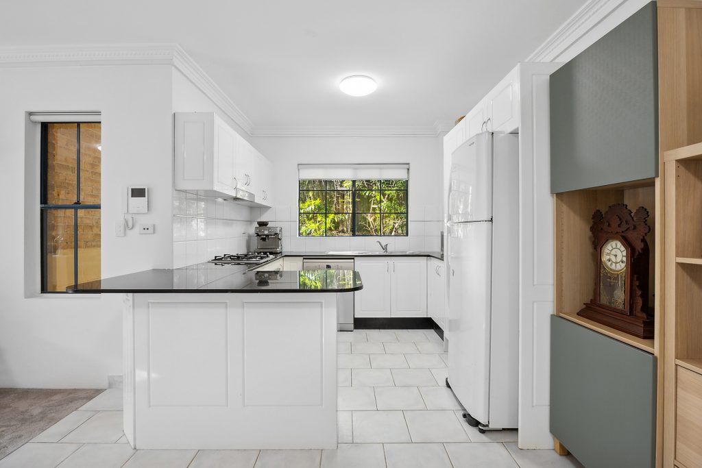 14/48-54 Cecil Avenue, Castle Hill NSW 2154 - photo 5