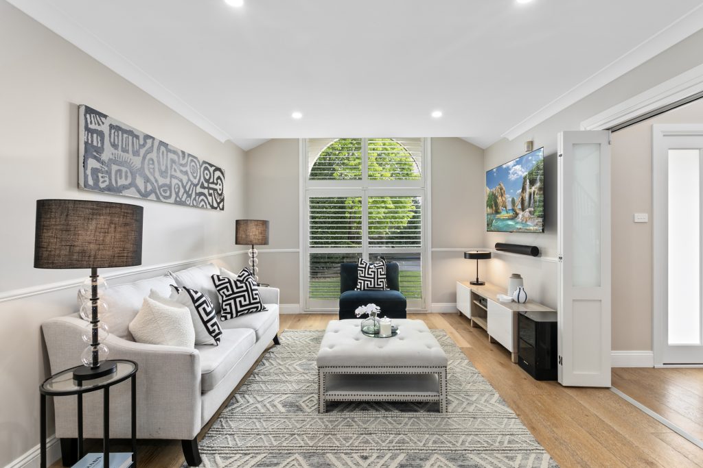 111 Oakhill Drive, Castle Hill NSW 2154 - photo 3