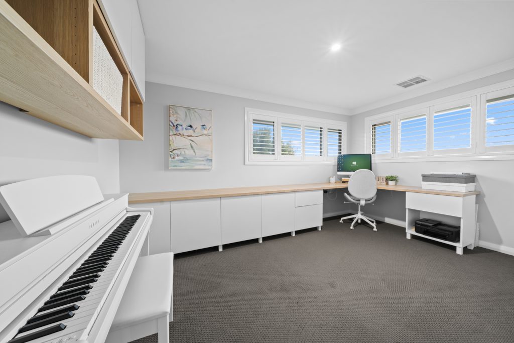 15 Galvin Avenue, Kellyville NSW 2155 - photo 25