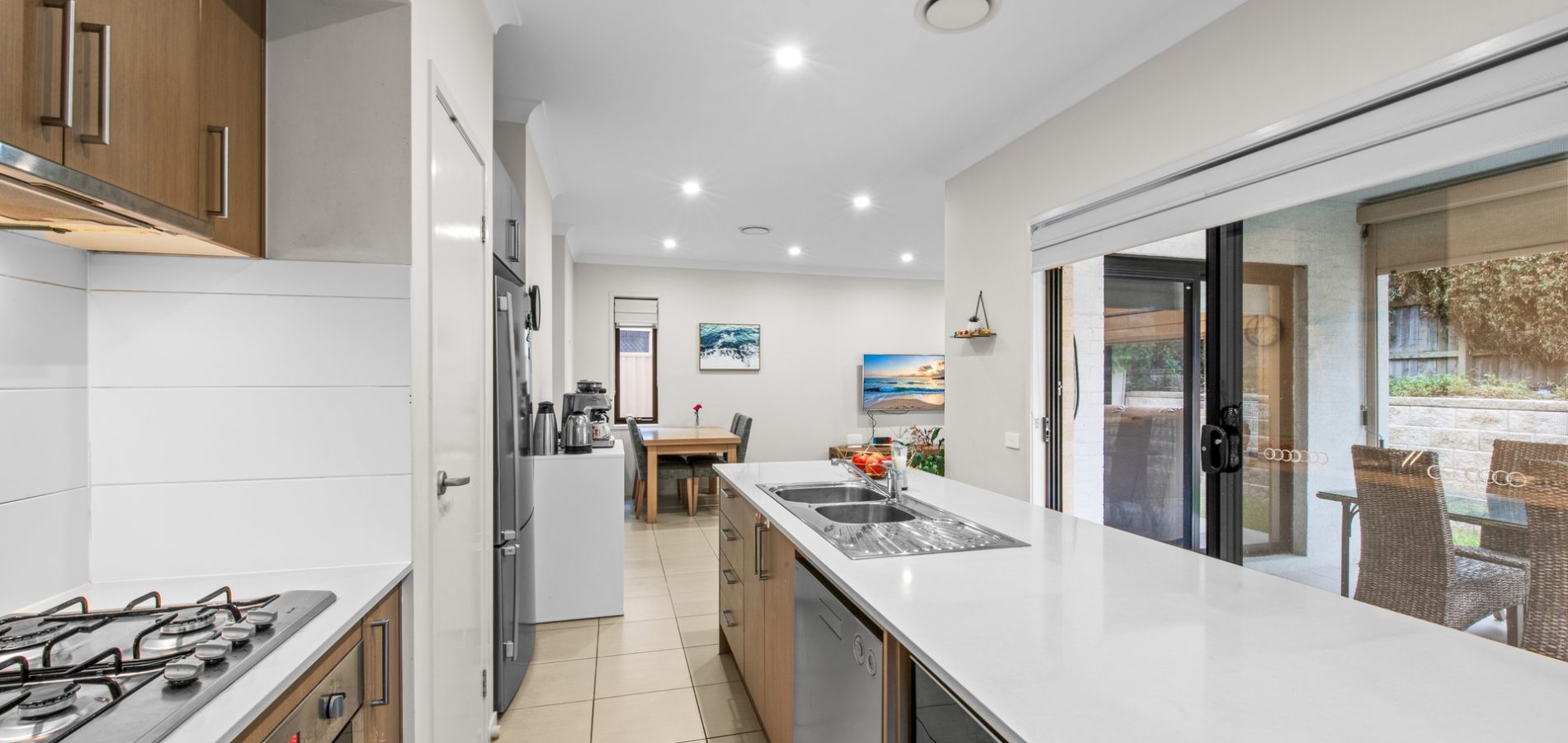 7 Treeland Circuit, Kellyville NSW 2155 - photo 2