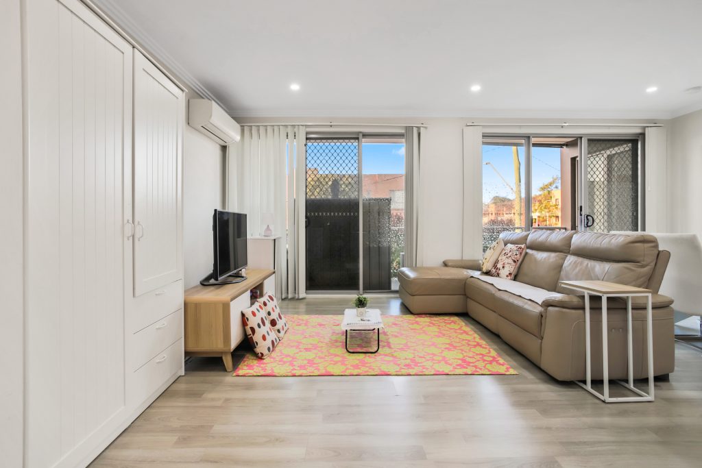 6/17 Lydbrook Street, Westmead NSW 2145 - photo 3