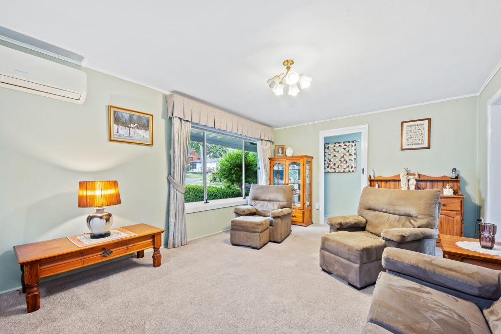 23 Michelle Drive, Constitution Hill NSW 2145 - photo 2