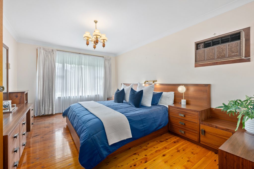 8 Ravel Street, Seven Hills NSW 2147 - photo 3