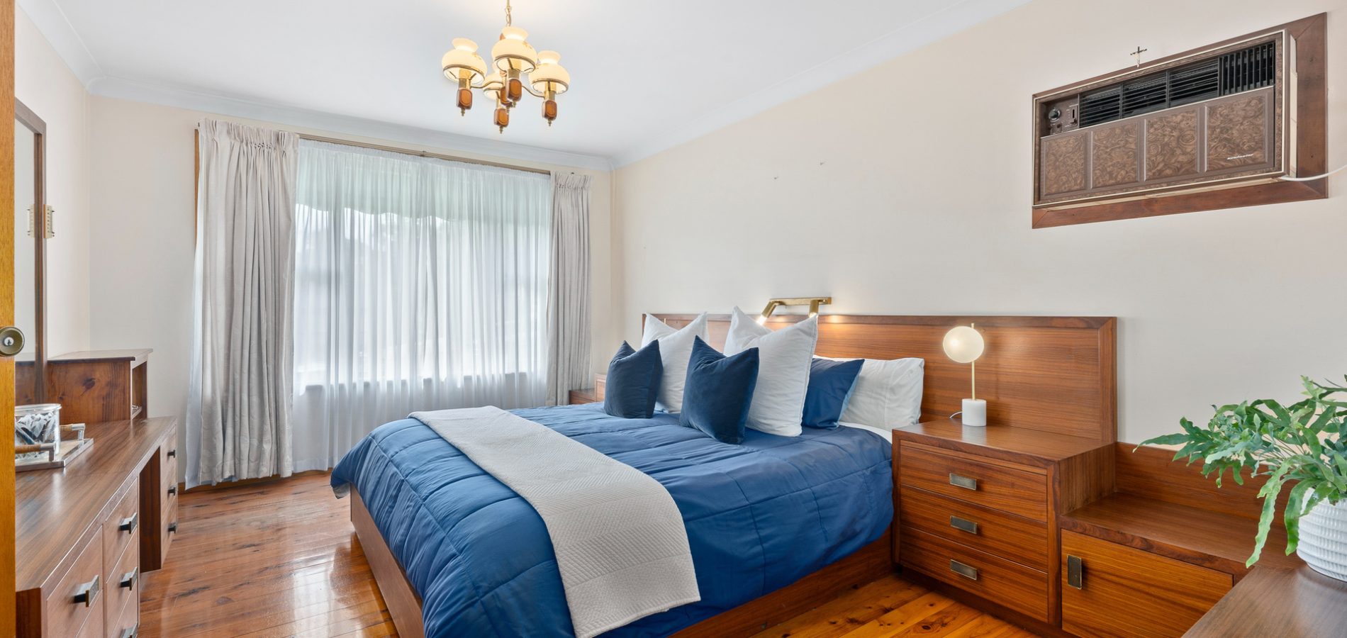 8 Ravel Street, Seven Hills NSW 2147 - photo 3
