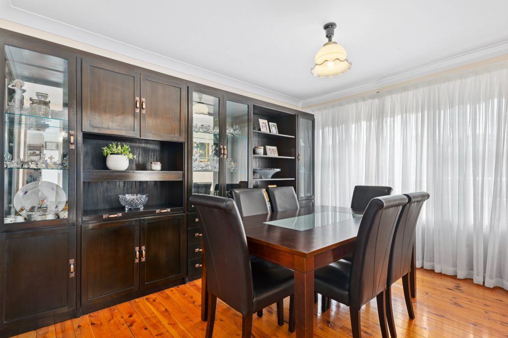8 Ravel Street, Seven Hills NSW 2147 - photo 4