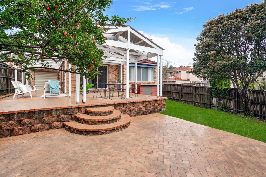 9 Bundara Way, Baulkham Hills NSW 2153 - photo 16
