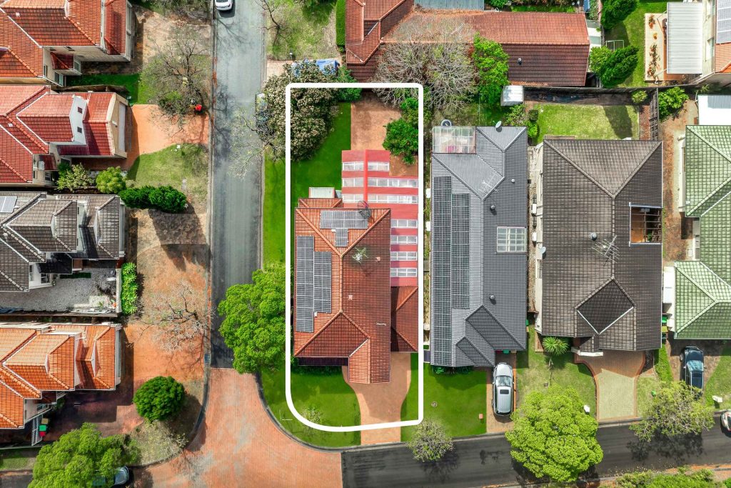 9 Bundara Way, Baulkham Hills NSW 2153 - photo 4