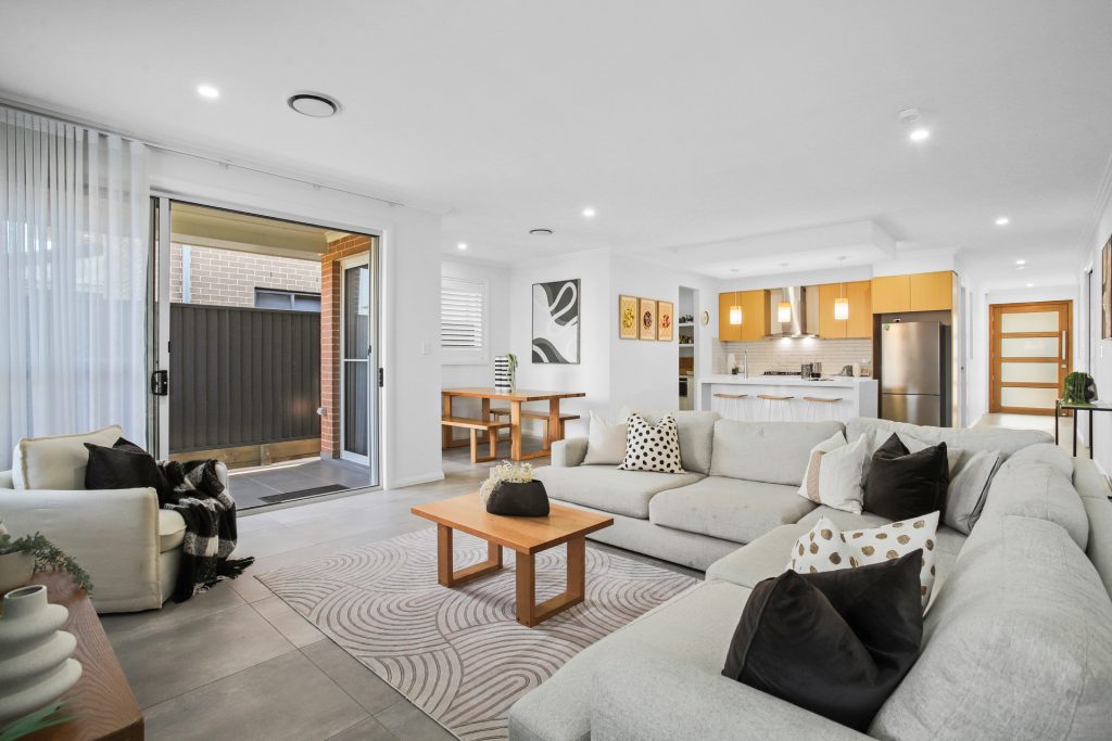 15 Showers Street, Grantham Farm NSW 2765 - photo 2