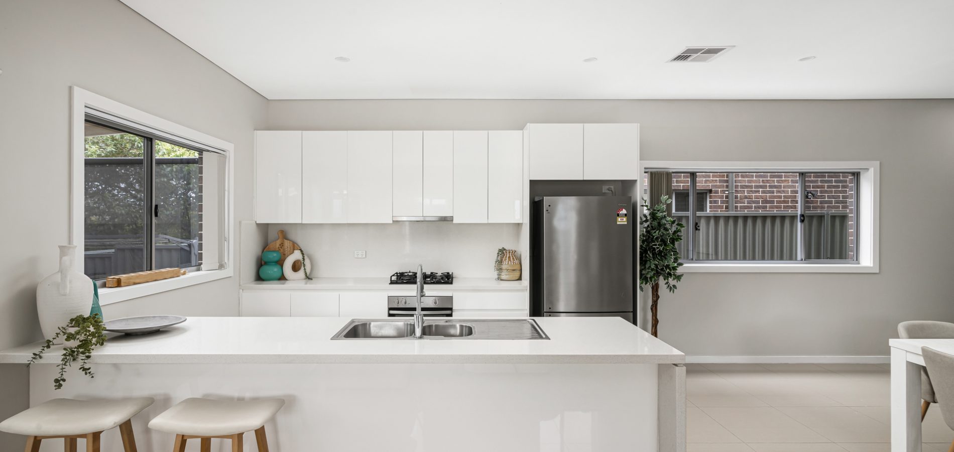 Sold - 474b Great Western Highway - New Property in Pendle Hill - Real Estate by Tariq Jameel