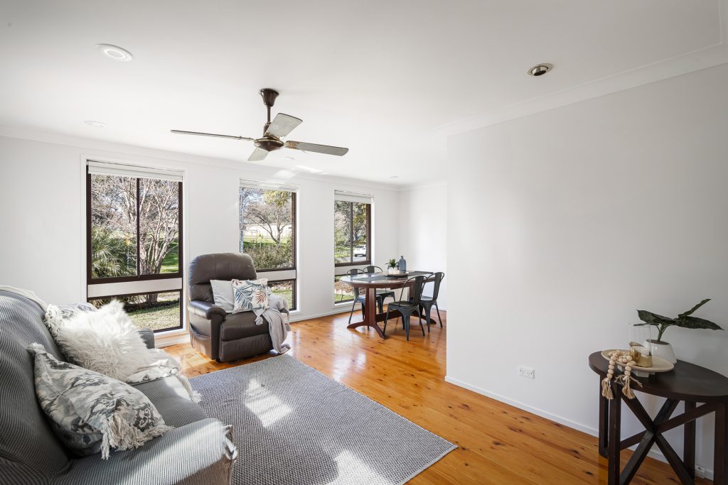 87 Isaac Smith Parade, Kings Langley NSW 2147 - photo 2