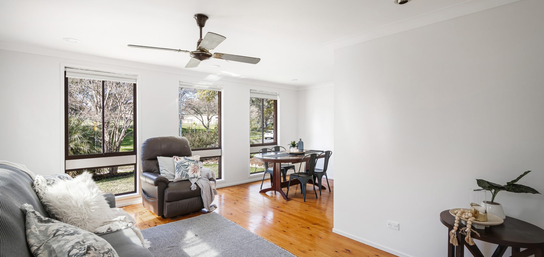 87 Isaac Smith Parade, Kings Langley NSW 2147 - photo 2