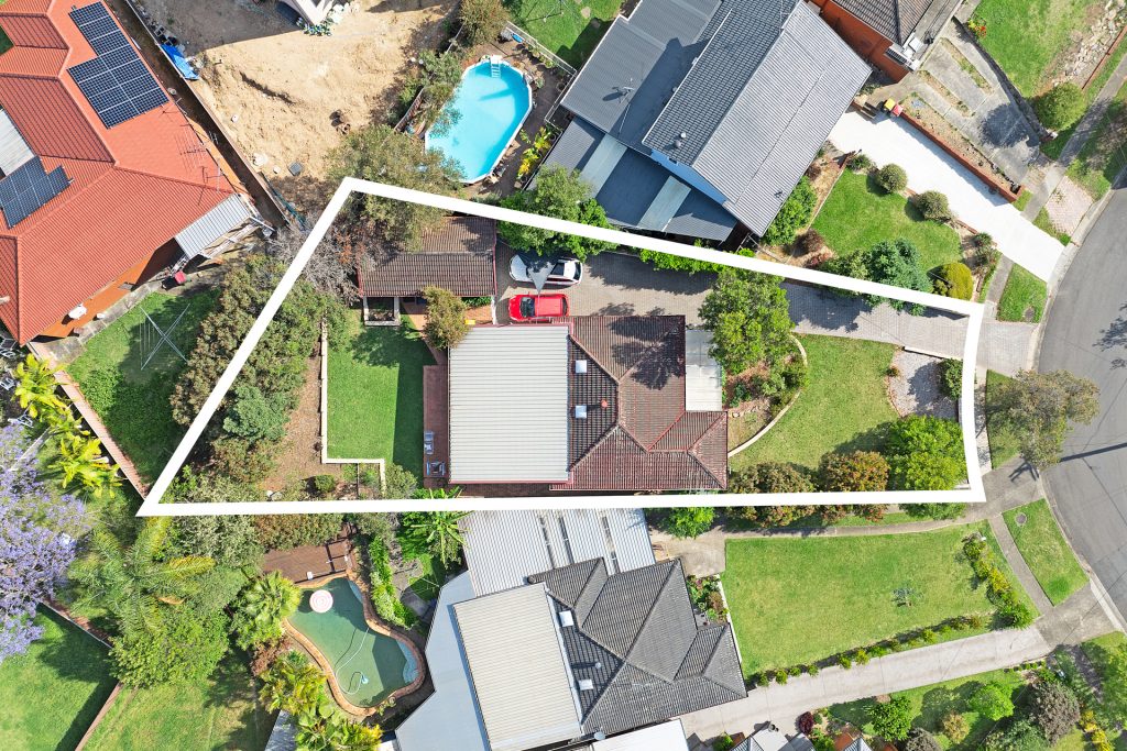 14 Cobbity Street, Seven Hills NSW 2147 - photo 5