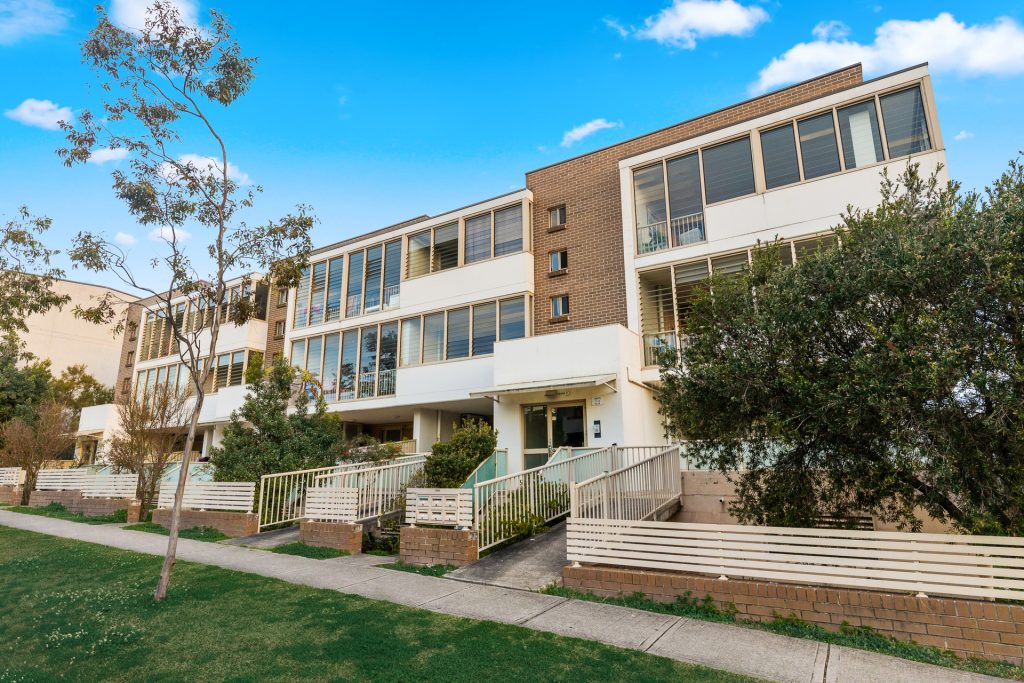 8/12-14 Lydbrook Street, Westmead NSW 2145 - McGrath West Group