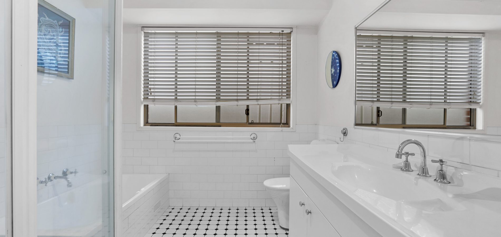 9 Gerlee Place, Quakers Hill NSW 2763 - photo 10