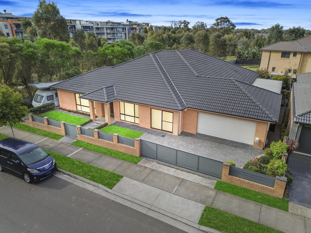 8 Jubilee Drive, Jordan Springs NSW 2747 - photo 2