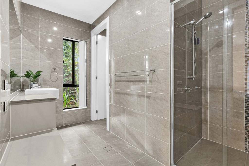 8 Jubilee Drive, Jordan Springs NSW 2747 - photo 11