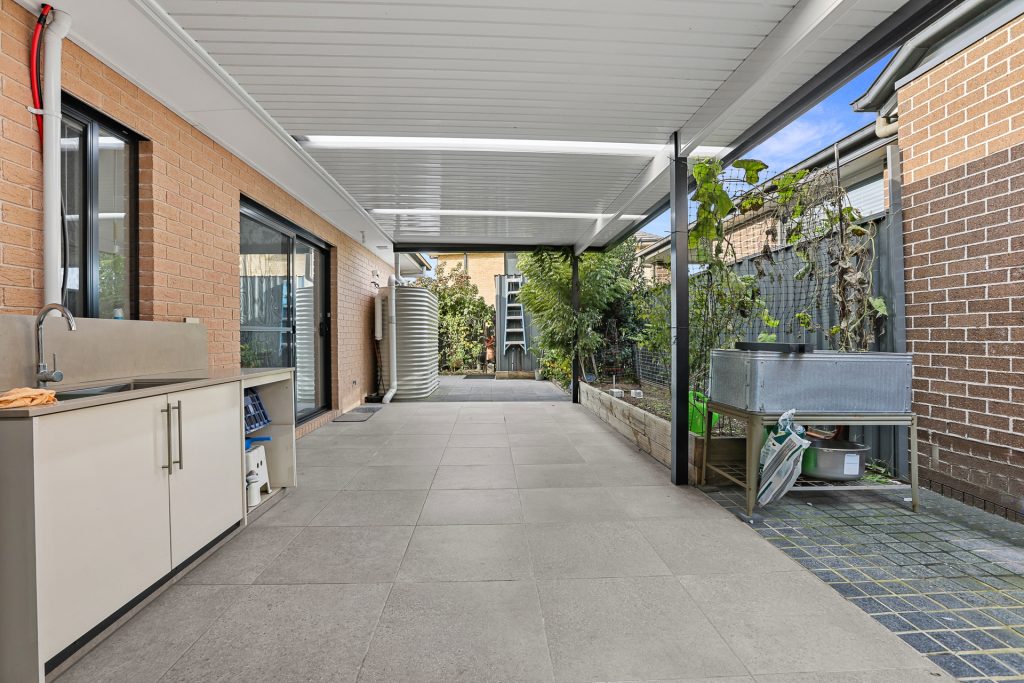 8 Jubilee Drive, Jordan Springs NSW 2747 - photo 21