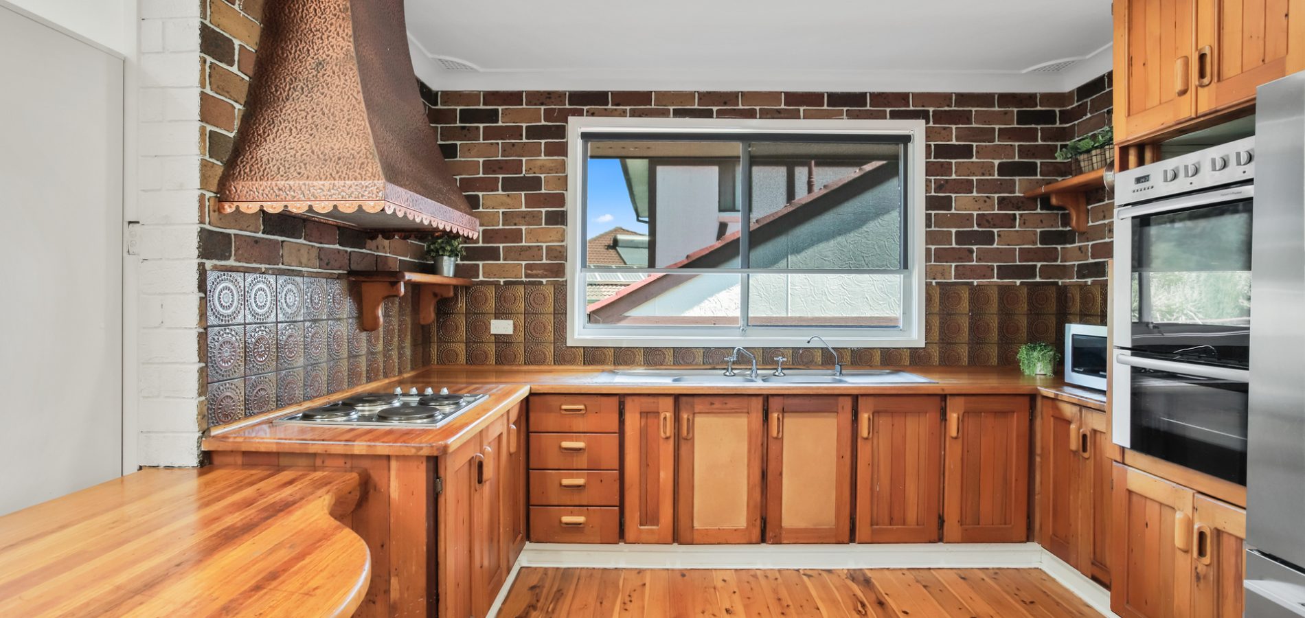 Sold - 4 Hutchins Crescent - New Property in Kings Langley - Real Estate by Kim McChlery