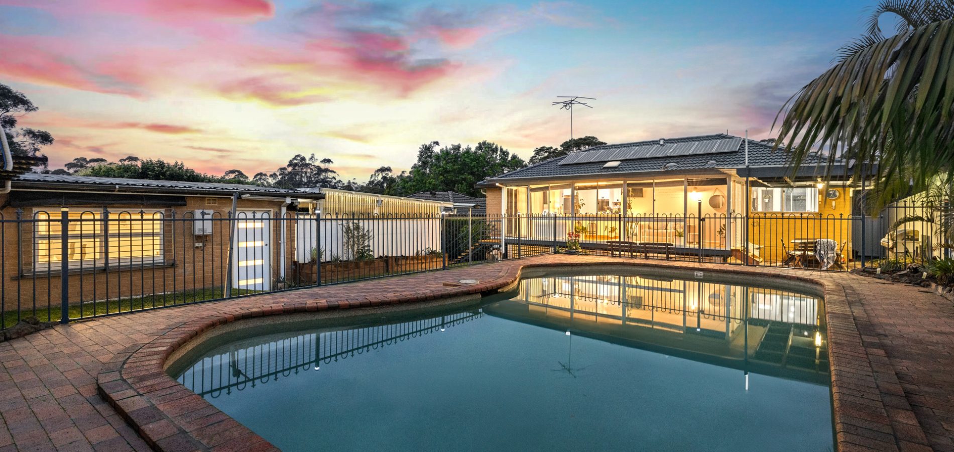 8 Nerang Close, West Pennant Hills NSW 2125 - photo 2