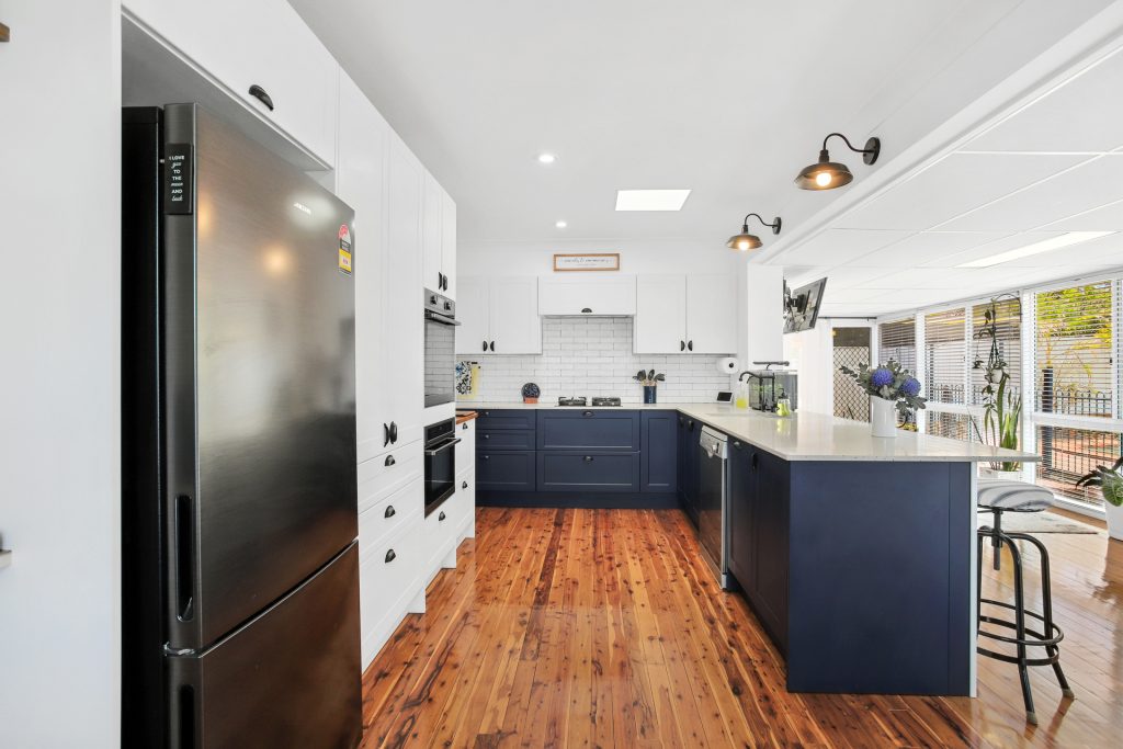 8 Nerang Close, West Pennant Hills NSW 2125 - photo 3