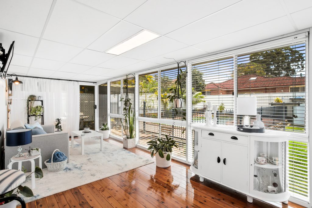 8 Nerang Close, West Pennant Hills NSW 2125 - photo 5