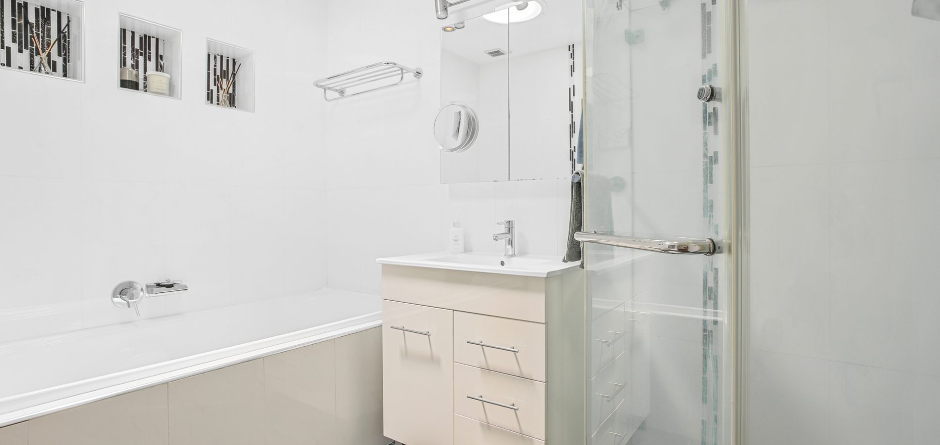 8 Nerang Close, West Pennant Hills NSW 2125 - photo 9