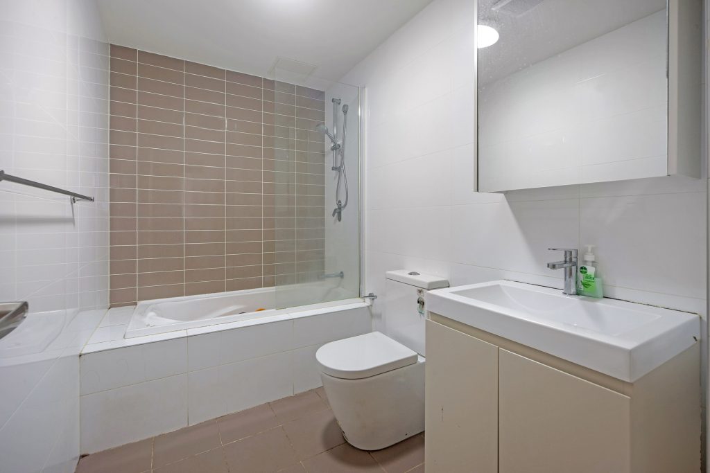 2/21-25 Seven Hills Road, Baulkham Hills NSW 2153 - photo 4