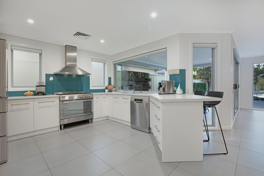11 Bow Avenue, Parklea NSW 2768 - photo 4
