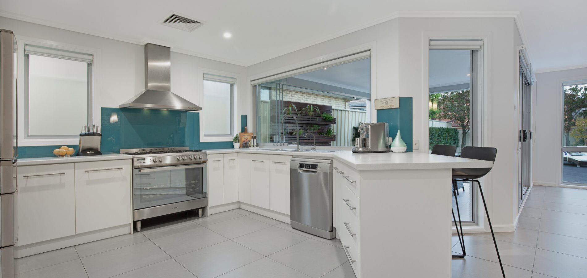 11 Bow Avenue, Parklea NSW 2768 - photo 4