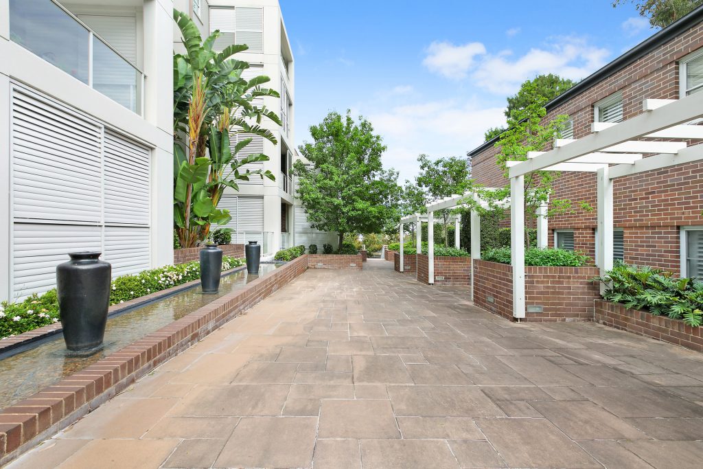 25/9 Garthowen Crescent, Castle Hill NSW 2154 - photo 13