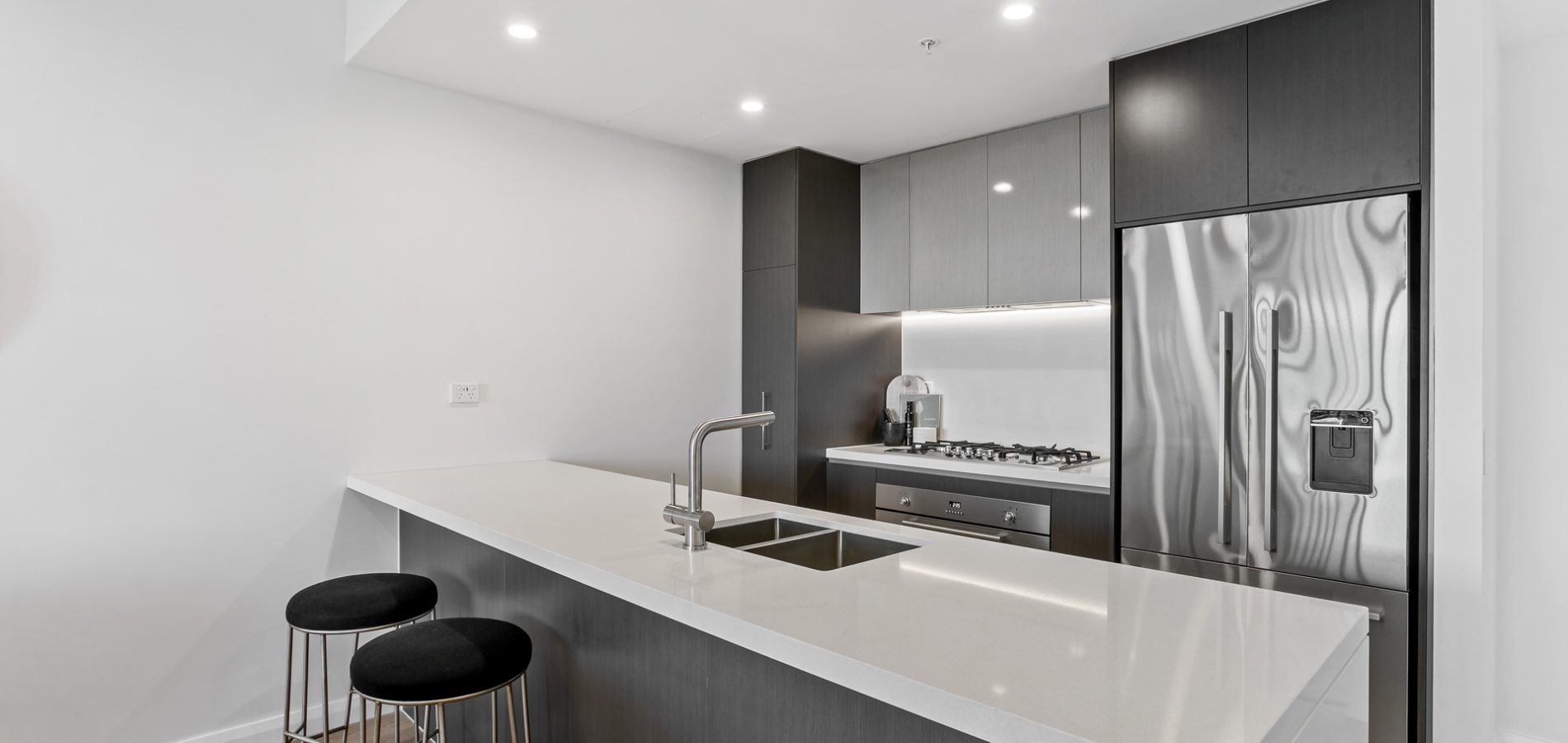 906/17 Partridge Avenue, Castle Hill NSW 2154 - photo 3