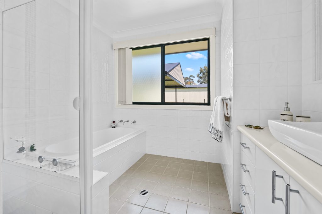 Sold - 84 Sanctuary Drive - New Property in Windsor Downs - Real Estate by Greg Vincent