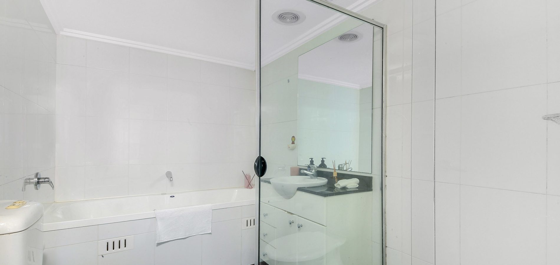 84/13 Hassall Street, Parramatta NSW 2150 - photo 12