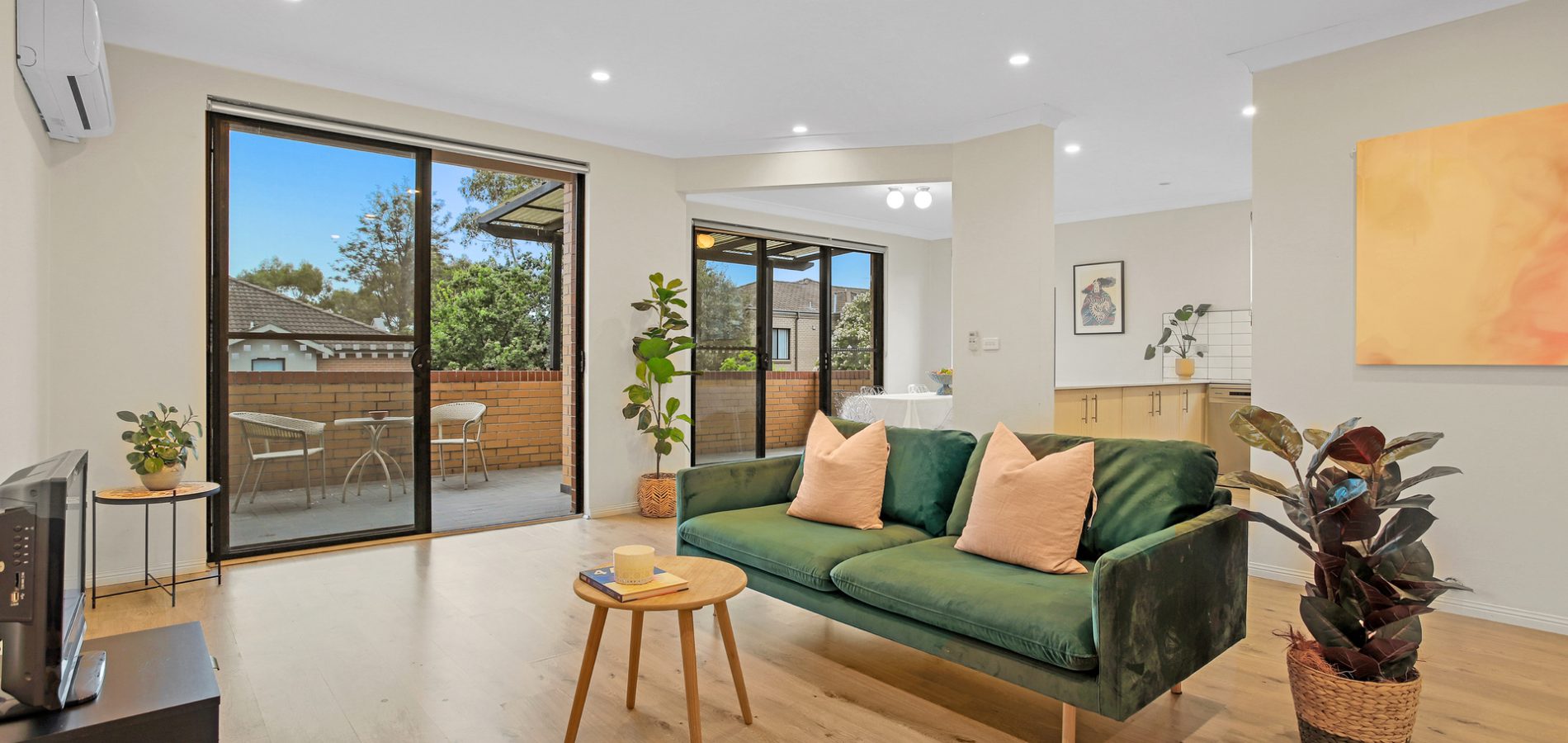 17/20-22 Reid Avenue, Westmead NSW 2145 - photo 2