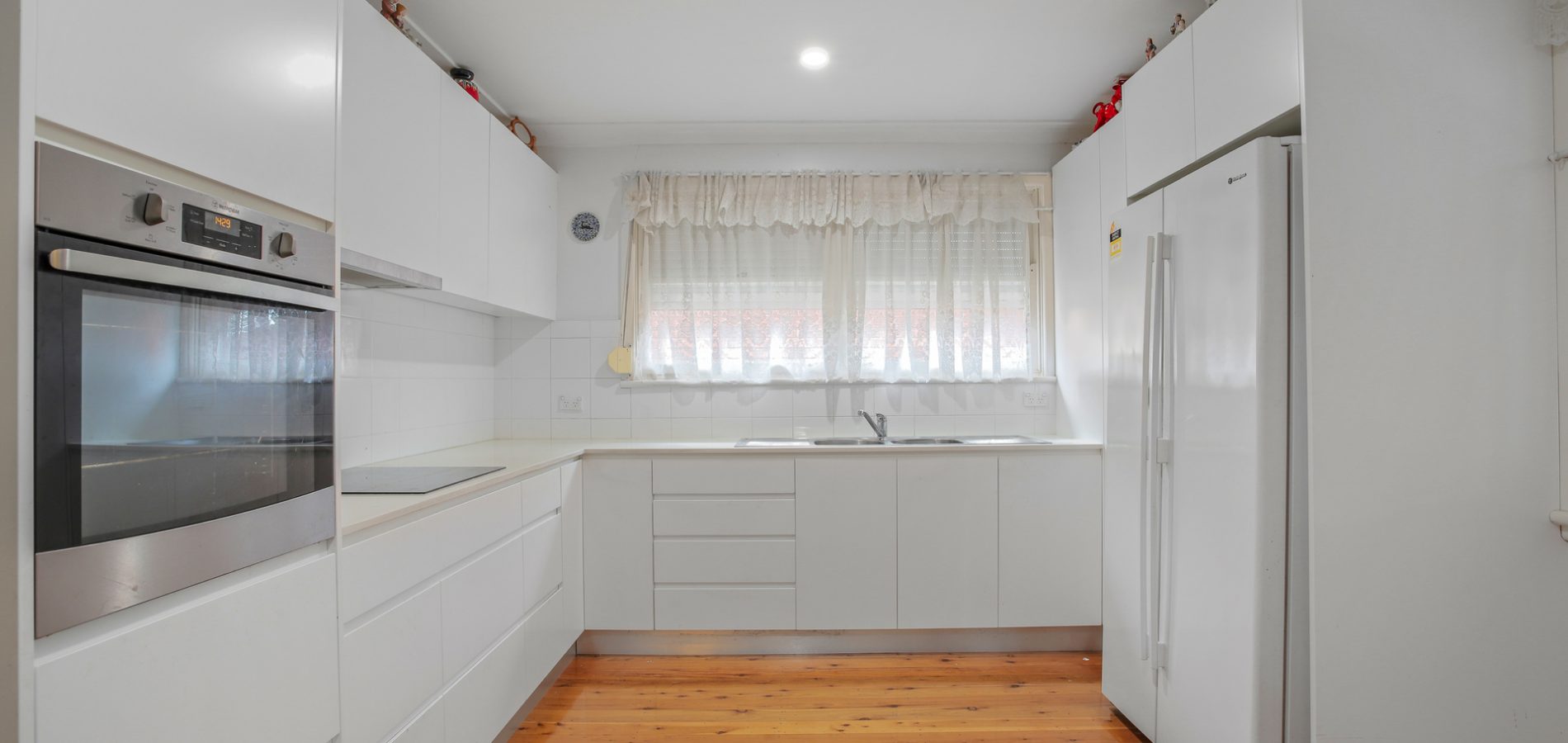 49 Lyle Street, Girraween NSW 2145 - photo 4