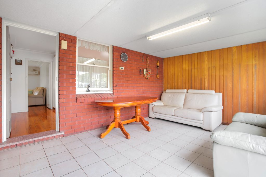 49 Lyle Street, Girraween NSW 2145 - photo 9