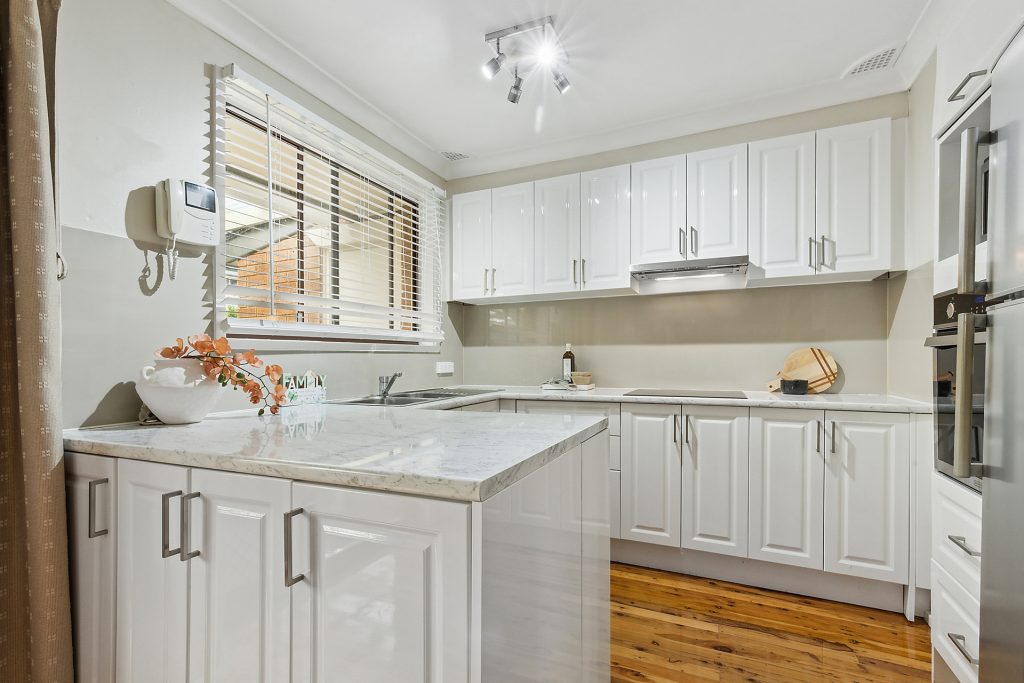 43 Burrandong Crescent, Baulkham Hills NSW 2153 - photo 3