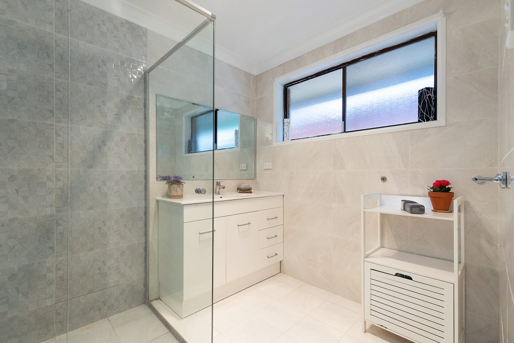 43 Burrandong Crescent, Baulkham Hills NSW 2153 - photo 6