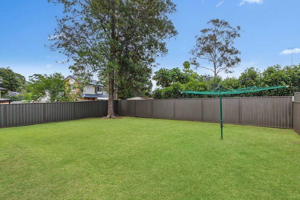 43 Burrandong Crescent, Baulkham Hills NSW 2153 - photo 9