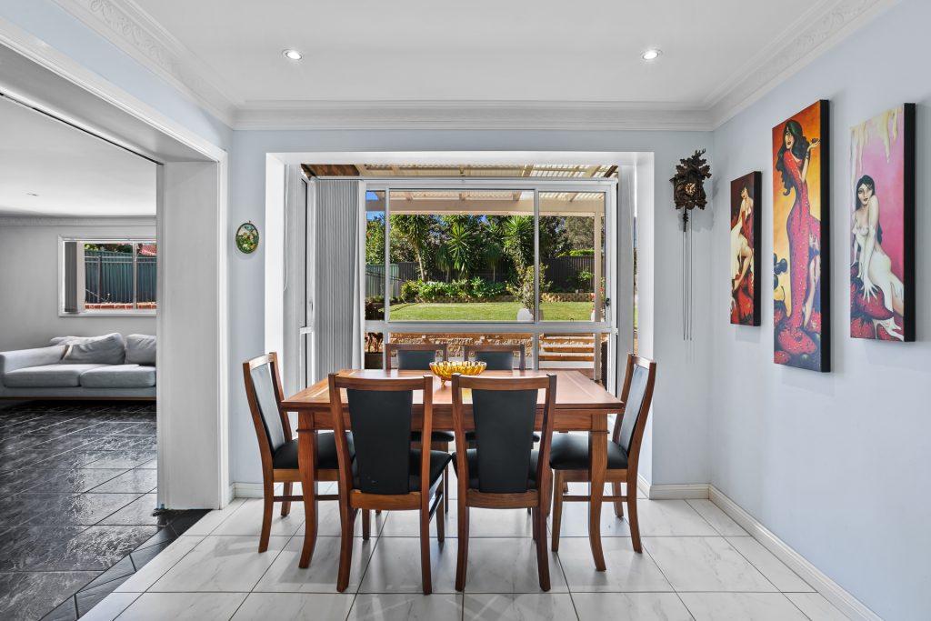 3 Ridgecrop Drive, Castle Hill NSW 2154 - photo 4