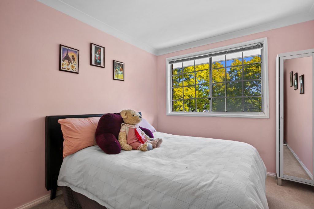 3 Ridgecrop Drive, Castle Hill NSW 2154 - photo 10