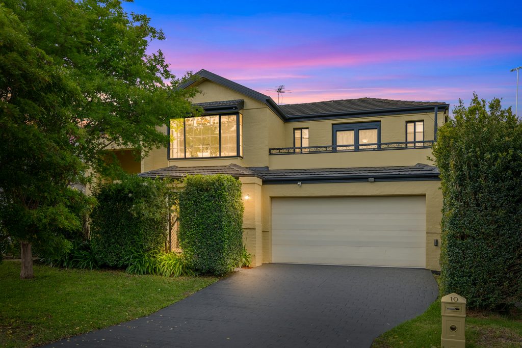10 Sorrento Court, Kellyville NSW 2155 - photo 4
